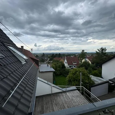 Appartamento 4 Schlafzimmer, Nahe Flughafen Und Messe Stuttgart *