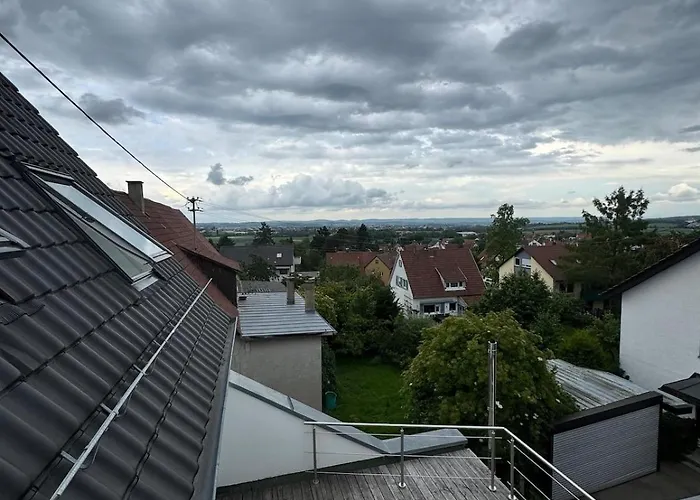 Apartment 4 Schlafzimmer, Nahe Flughafen Und Messe Stuttgart *